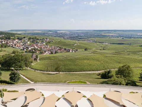 Royal Champagne Hotel & Spa